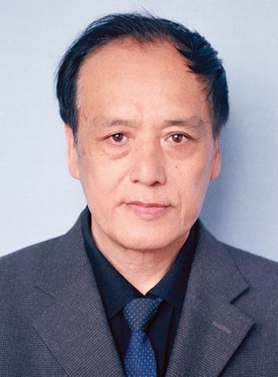 王泽山.jpg